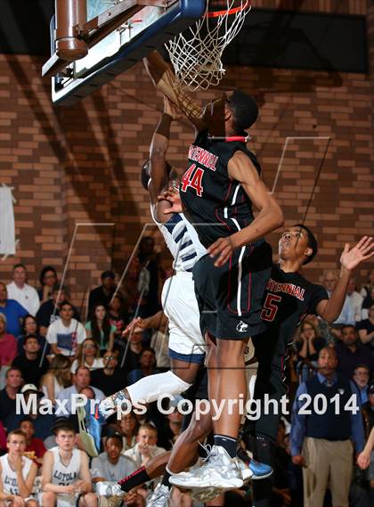 Thumbnail 2 in Loyola vs. Centennial (CIF SoCal Regional D1 Playoff) photogallery.