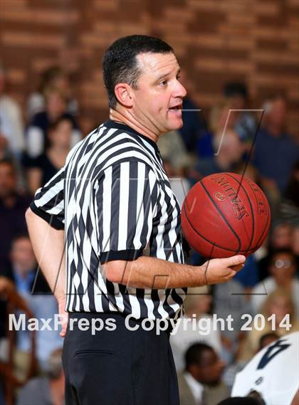 Thumbnail 1 in Loyola vs. Centennial (CIF SoCal Regional D1 Playoff) photogallery.