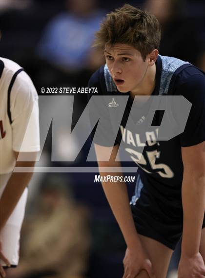 Thumbnail 3 in Valor Christian @ Chaparral photogallery.