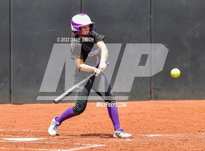 Thumbnail 1 in Keokuk vs Iowa City West (Varsity Classic) photogallery.