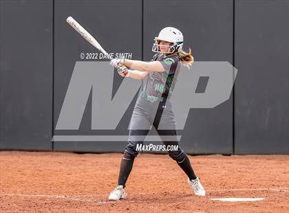 Thumbnail 3 in Keokuk vs Iowa City West (Varsity Classic) photogallery.