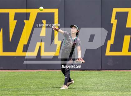 Thumbnail 3 in Keokuk vs Iowa City West (Varsity Classic) photogallery.