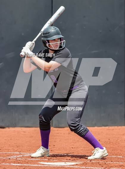 Thumbnail 3 in Keokuk vs Iowa City West (Varsity Classic) photogallery.