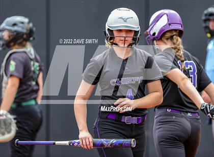 Thumbnail 1 in Keokuk vs Iowa City West (Varsity Classic) photogallery.