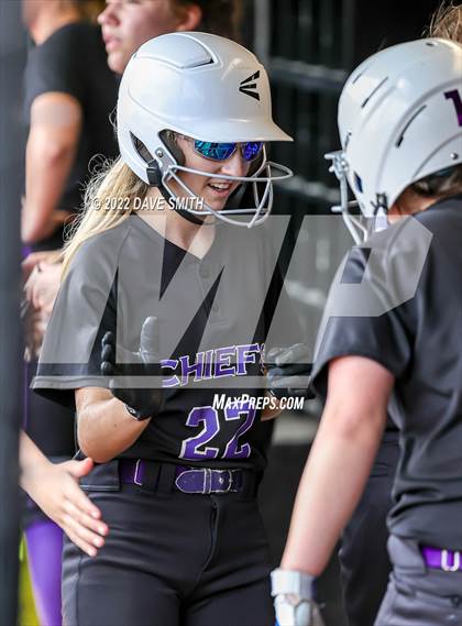 Thumbnail 1 in Keokuk vs Iowa City West (Varsity Classic) photogallery.