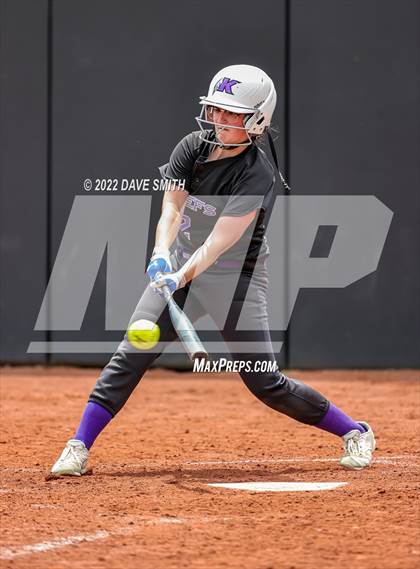 Thumbnail 3 in Keokuk vs Iowa City West (Varsity Classic) photogallery.
