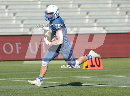Thumbnail 2 in Milford vs. Beaver (UHSAA 1A Semifinal) photogallery.