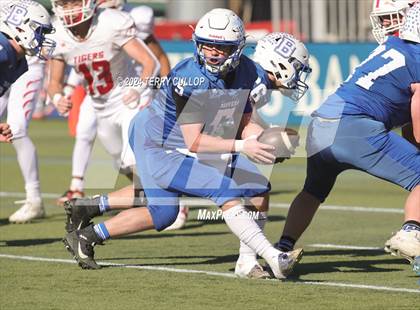 Thumbnail 3 in Milford vs. Beaver (UHSAA 1A Semifinal) photogallery.