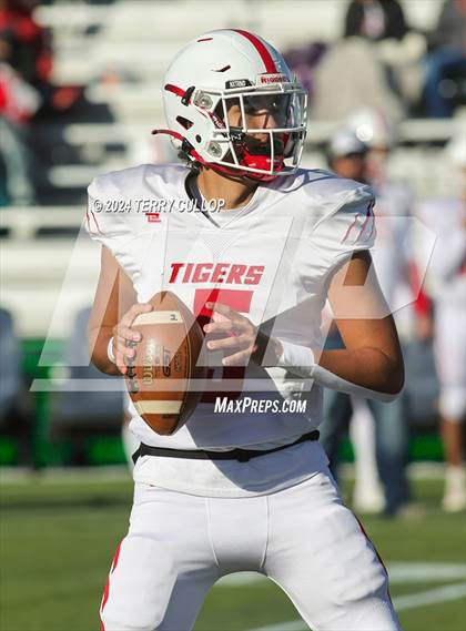 Thumbnail 3 in Milford vs. Beaver (UHSAA 1A Semifinal) photogallery.