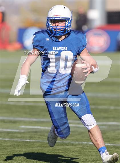 Thumbnail 2 in Milford vs. Beaver (UHSAA 1A Semifinal) photogallery.