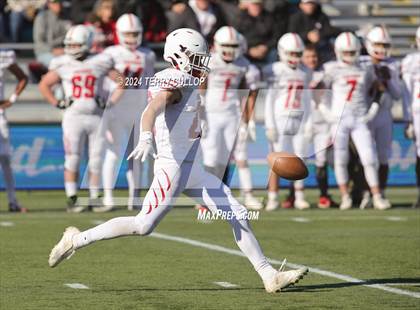 Thumbnail 1 in Milford vs. Beaver (UHSAA 1A Semifinal) photogallery.