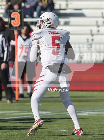 Thumbnail 3 in Milford vs. Beaver (UHSAA 1A Semifinal) photogallery.