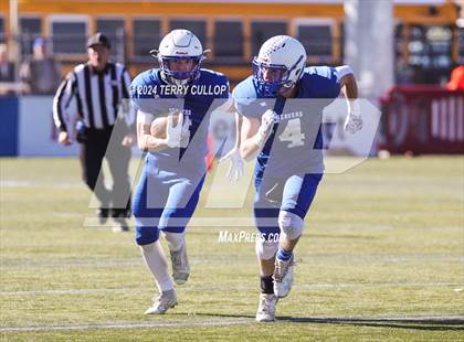 Thumbnail 3 in Milford vs. Beaver (UHSAA 1A Semifinal) photogallery.