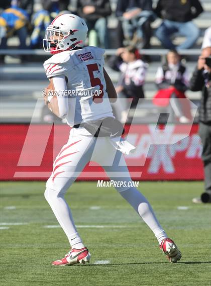 Thumbnail 2 in Milford vs. Beaver (UHSAA 1A Semifinal) photogallery.