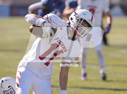 Thumbnail 2 in Milford vs. Beaver (UHSAA 1A Semifinal) photogallery.