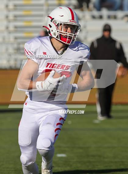 Thumbnail 2 in Milford vs. Beaver (UHSAA 1A Semifinal) photogallery.