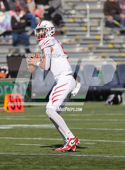 Thumbnail 3 in Milford vs. Beaver (UHSAA 1A Semifinal) photogallery.
