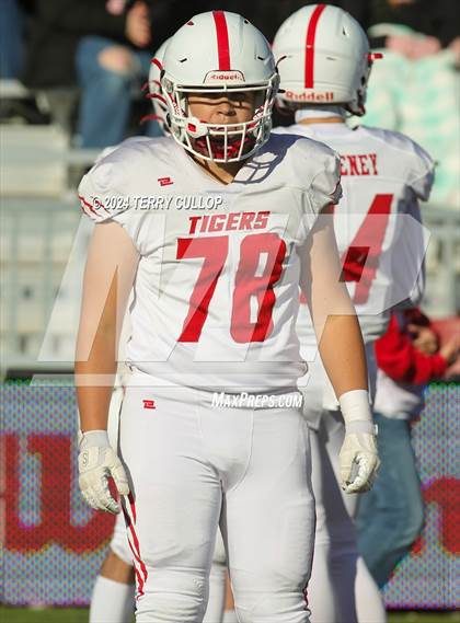 Thumbnail 3 in Milford vs. Beaver (UHSAA 1A Semifinal) photogallery.