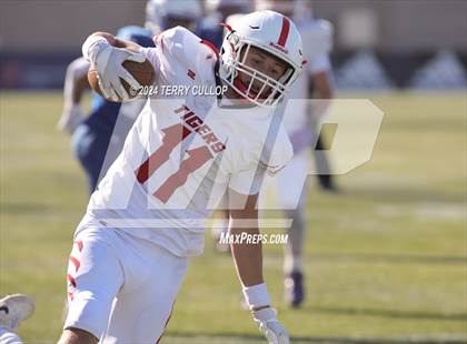 Thumbnail 1 in Milford vs. Beaver (UHSAA 1A Semifinal) photogallery.