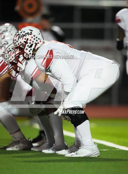 Thumbnail 2 in Grapeland vs Bremond (UIL 2A Football Division II Quarterfinal Playoff) photogallery.