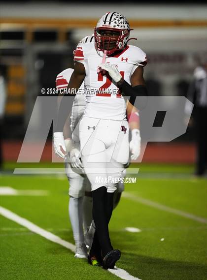 Thumbnail 3 in Grapeland vs Bremond (UIL 2A Football Division II Quarterfinal Playoff) photogallery.