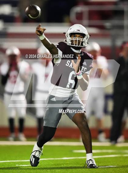 Thumbnail 3 in Grapeland vs Bremond (UIL 2A Football Division II Quarterfinal Playoff) photogallery.