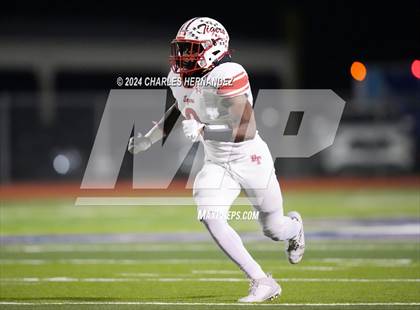 Thumbnail 3 in Grapeland vs Bremond (UIL 2A Football Division II Quarterfinal Playoff) photogallery.