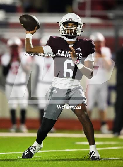 Thumbnail 1 in Grapeland vs Bremond (UIL 2A Football Division II Quarterfinal Playoff) photogallery.