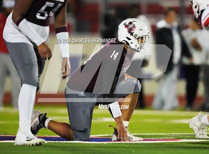 Thumbnail 2 in Grapeland vs Bremond (UIL 2A Football Division II Quarterfinal Playoff) photogallery.