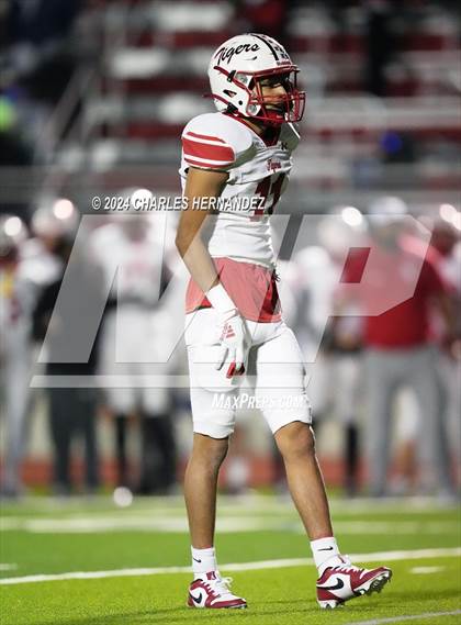 Thumbnail 1 in Grapeland vs Bremond (UIL 2A Football Division II Quarterfinal Playoff) photogallery.