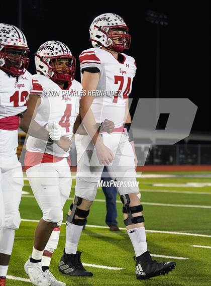 Thumbnail 2 in Grapeland vs Bremond (UIL 2A Football Division II Quarterfinal Playoff) photogallery.