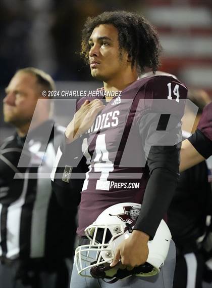 Thumbnail 3 in Grapeland vs Bremond (UIL 2A Football Division II Quarterfinal Playoff) photogallery.