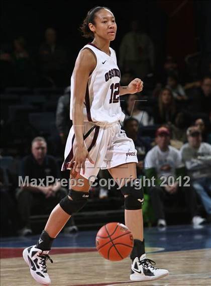 Thumbnail 2 in Ossining vs. Our Lady of Lourdes (Section 1 Class AA Final) photogallery.