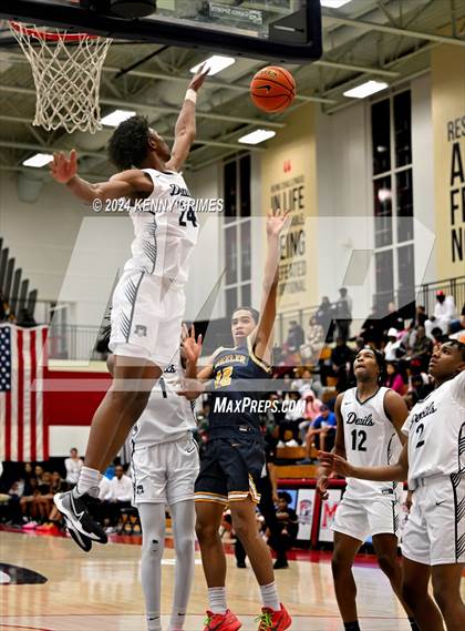 Thumbnail 2 in Norcross vs. Wheeler Georgia Nike Elite Showcase) photogallery.