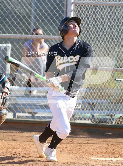 Thumbnail 1 in Mission Bay vs. Valley Center (68th Annual San Diego Lions Tournament) photogallery.