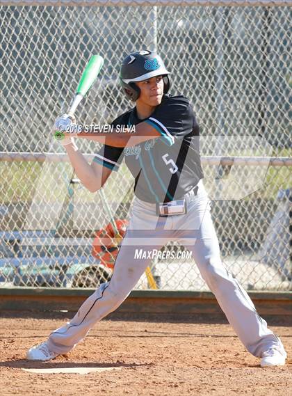 Thumbnail 2 in Mission Bay vs. Valley Center (68th Annual San Diego Lions Tournament) photogallery.