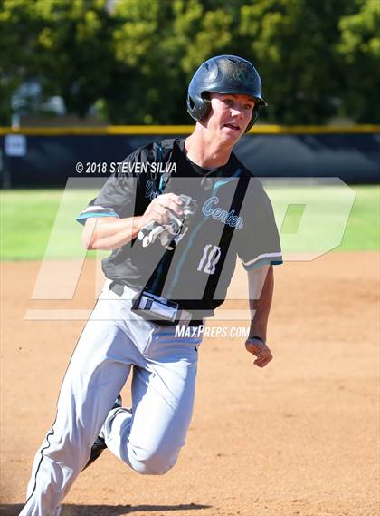 Thumbnail 2 in Mission Bay vs. Valley Center (68th Annual San Diego Lions Tournament) photogallery.