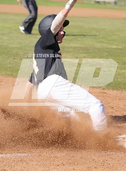 Thumbnail 1 in Mission Bay vs. Valley Center (68th Annual San Diego Lions Tournament) photogallery.