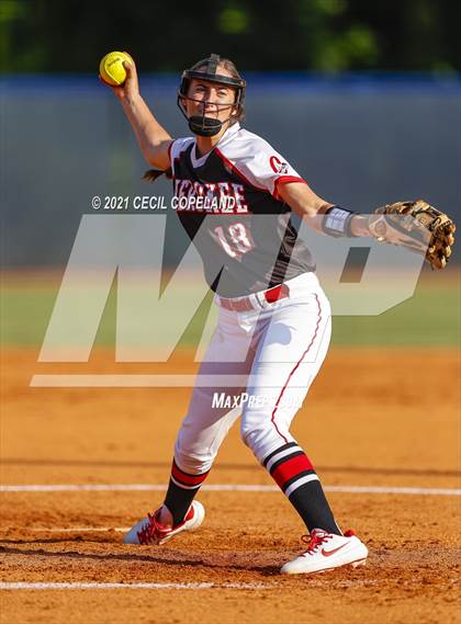Thumbnail 1 in Cherokee @ River Ridge photogallery.