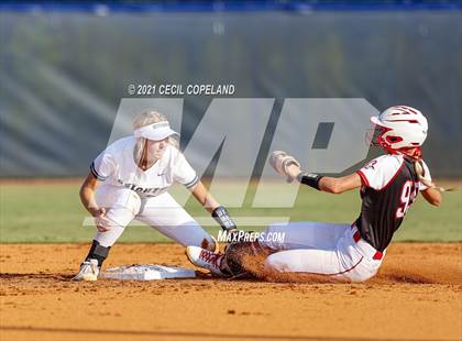 Thumbnail 1 in Cherokee @ River Ridge photogallery.