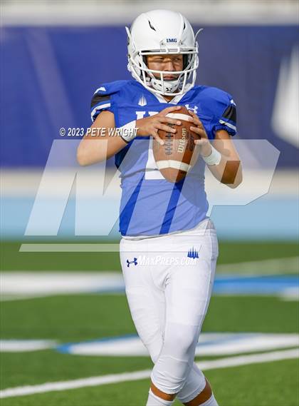 Thumbnail 1 in IMG Academy Blue vs Faith Christian Football photogallery.