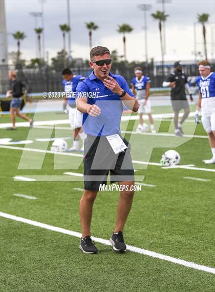 Thumbnail 3 in IMG Academy Blue vs Faith Christian Football photogallery.