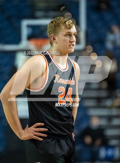 Thumbnail 1 in Kennewick vs. Auburn (WIAA 3A Round 1 State Playoff) photogallery.