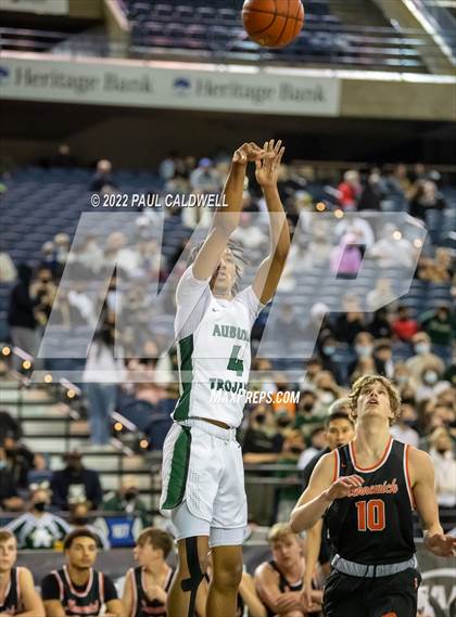 Thumbnail 2 in Kennewick vs. Auburn (WIAA 3A Round 1 State Playoff) photogallery.