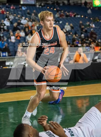 Thumbnail 3 in Kennewick vs. Auburn (WIAA 3A Round 1 State Playoff) photogallery.