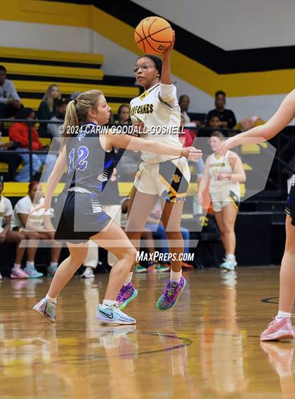 Thumbnail 2 in Bear Grass Charter @ Pamlico County (Hurricane Holiday Classic) photogallery.