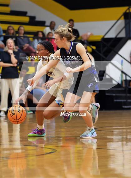 Thumbnail 1 in Bear Grass Charter @ Pamlico County (Hurricane Holiday Classic) photogallery.