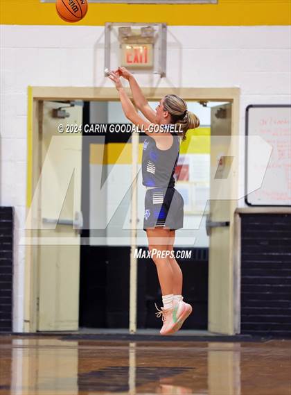 Thumbnail 1 in Bear Grass Charter @ Pamlico County (Hurricane Holiday Classic) photogallery.