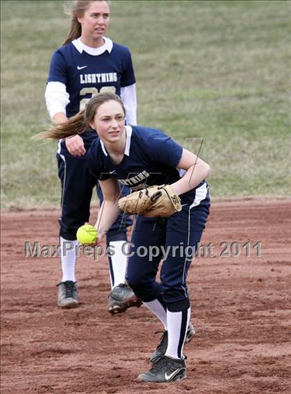 Thumbnail 2 in Oshkosh North vs Appleton North photogallery.