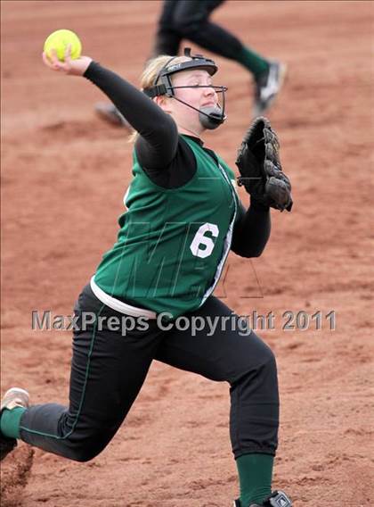 Thumbnail 1 in Oshkosh North vs Appleton North photogallery.